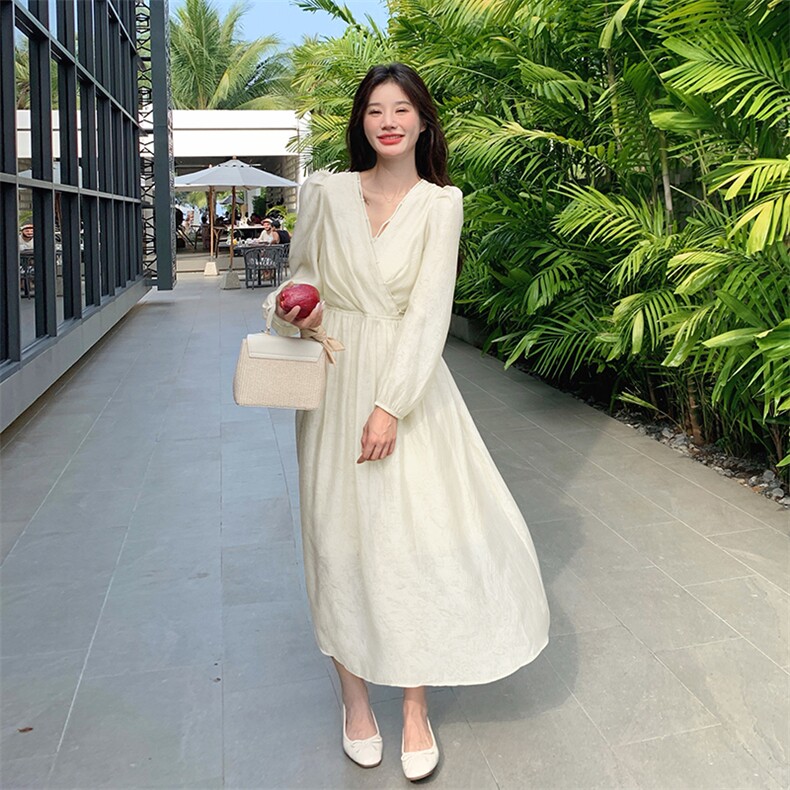 2024年春季新款天丝波纹花连衣裙,女装连衣裙,浙宝220