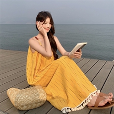 黄色流苏吊带连衣裙女2025夏季新款高级感超好看海边度假气质长裙，女装连衣裙，浙宝208