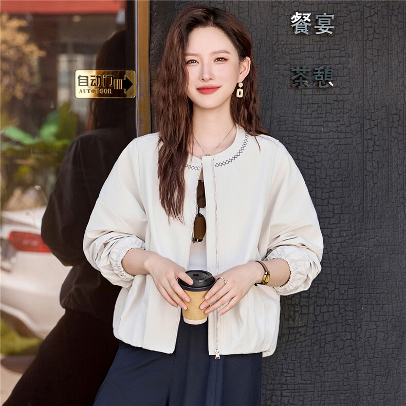 撞色刺绣圆领短外套女2025秋季新款小个子休闲百搭超好看夹克上衣,女装短外套,鑫鑫美