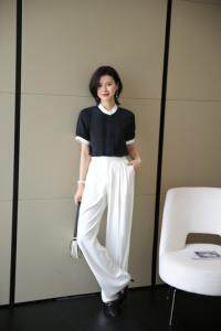 2021夏新款气质通勤上衣，女装，秋子丰色(1F)