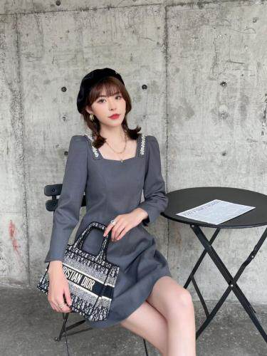 〈现货〉连衣裙，女装连衣裙，伊娜蕾尔