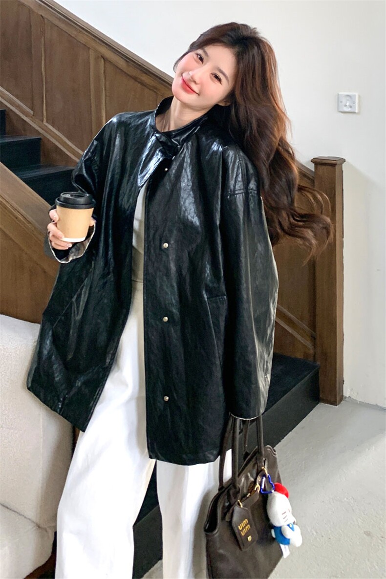 蕾丝拼接黑色皮衣外套女2025春季新款复古设计感甜酷风机车服夹克,女装皮衣,2D143