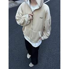灰色