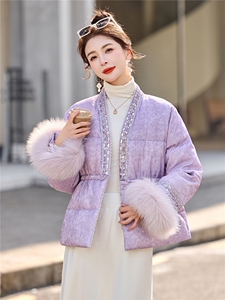 2026年冬季依如秀短款狐狸毛羽绒服图片