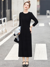 新中式2025春新款连衣裙女高级感气质马甲黑色内搭打底丝绒套装裙，女装套装/套裙，冬木谷雨