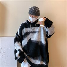 黑色