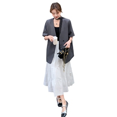 韩系气质V领袖口波点拼接西装外套女2025夏季新款配丝巾时尚西服，女装西装，1C151