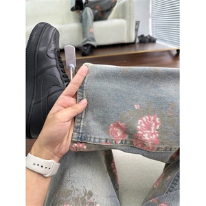 FF3413-P48 2025美式潮牌痞帅水洗花卉满印直筒微喇牛仔裤图片