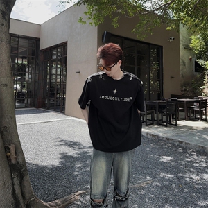 夏季新款小众设计感痞帅潮牌五分袖上衣T130-P40图片
