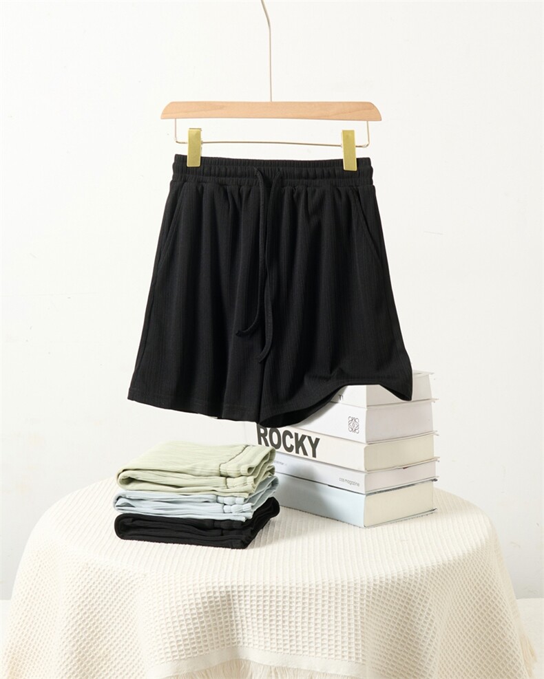 【夏】女冰丝防蚊短裤休闲简约百搭舒适女款，女装短裤/热裤，初己品牌服饰全品类供货