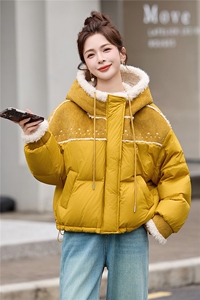 【现货现货】冬季新款黄色拼接连帽羽绒服短款2025羊羔毛拼接外套图片