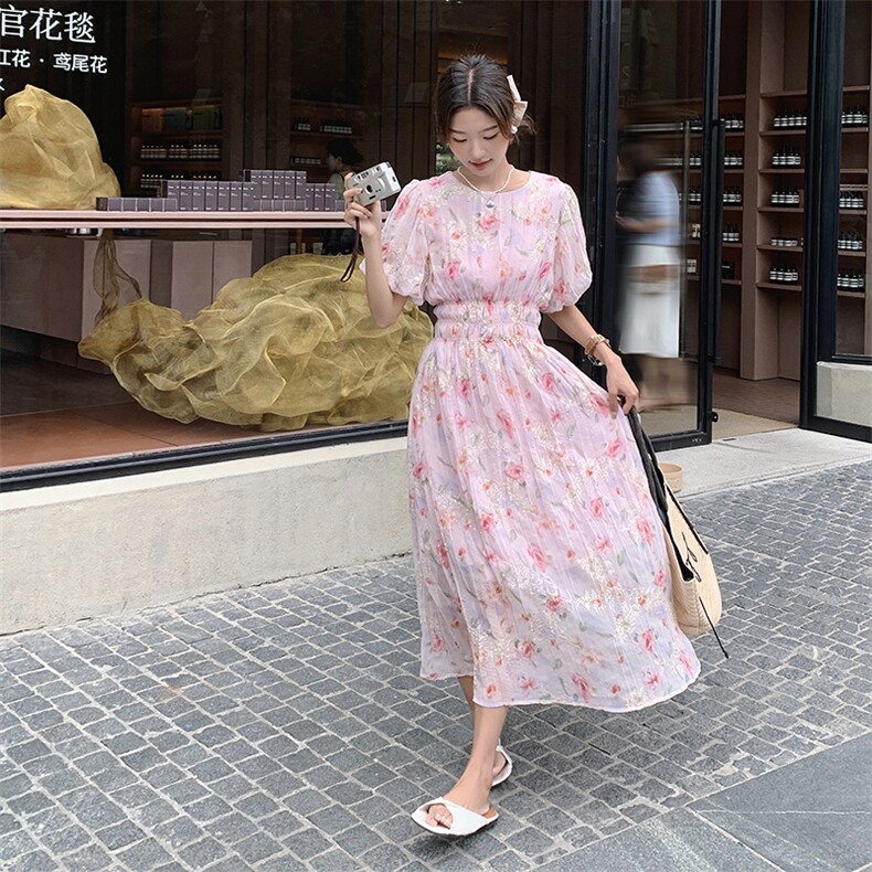 粉色女神范连衣裙女中长款2024夏季新款茶歇法式温柔风收腰碎花裙，女装连衣裙，天使之佳话