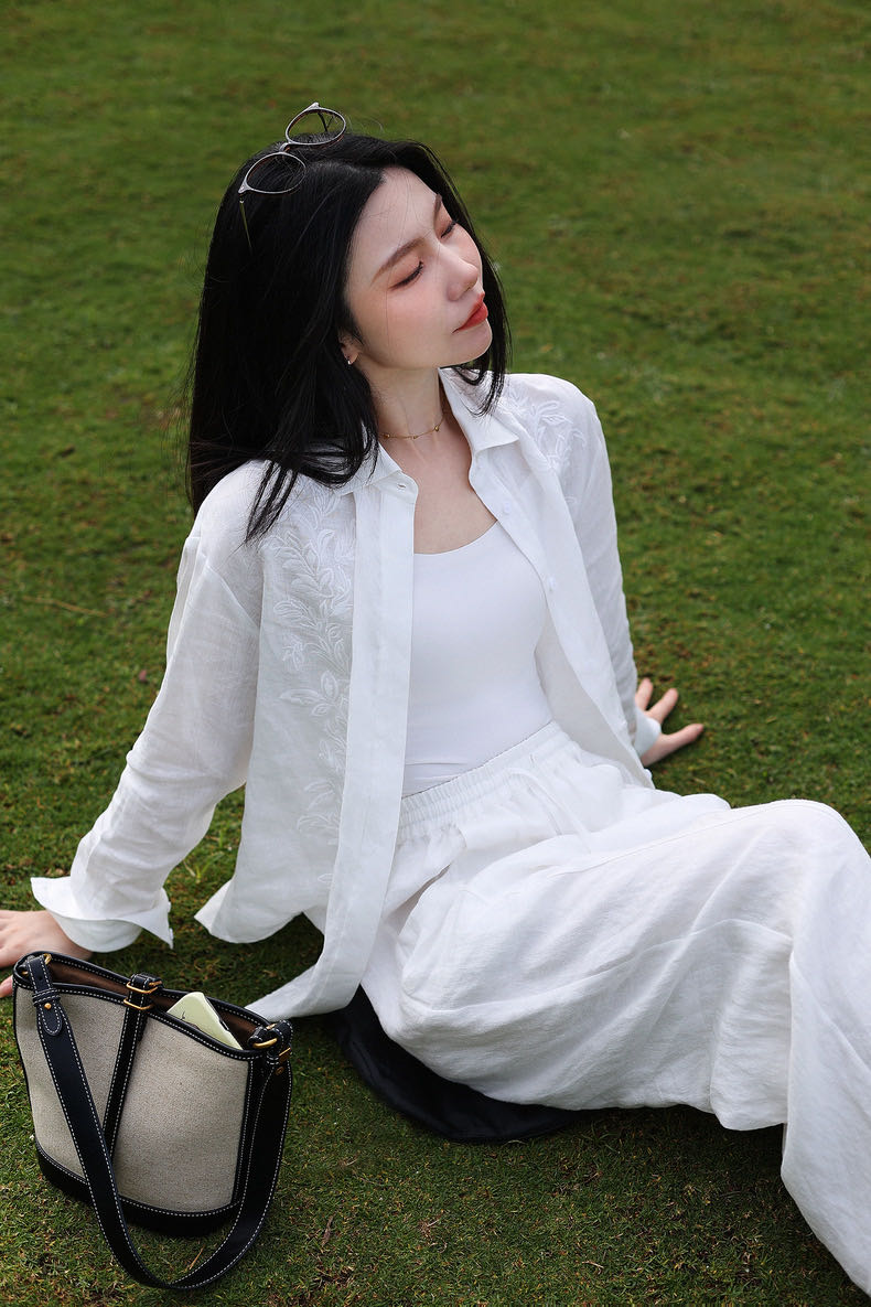 春夏新款亚麻重工刺绣白色翻领气质衬衫,女装衬衫,湘姗