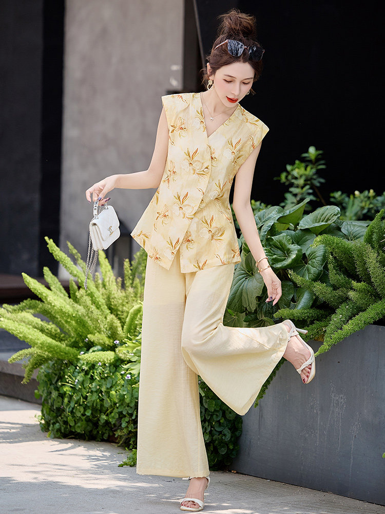 高级感立体绣花套装女2025夏季新款气质无袖马甲上衣阔腿裤两件套,女装套装/套裙,韩宇舍
