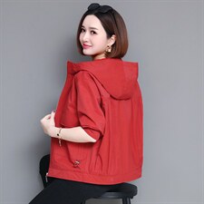 小个子风衣女短款2024新款50女装妈妈30岁40秋装外套显高150cm潮，女装风衣，姿萝菲