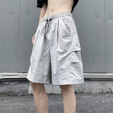 灰色