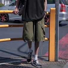 军绿色