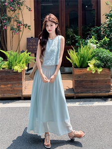 度假风刺绣无袖上衣半身裙套装女2026年夏季新款高级感显瘦两件套图片