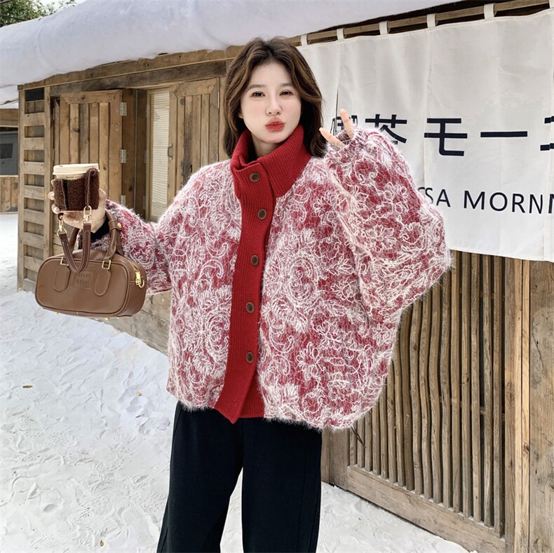 红色独特超好看提花羽绒服女2025冬季小个子减龄保暖90白鸭绒外套,女装羽绒服,2C176