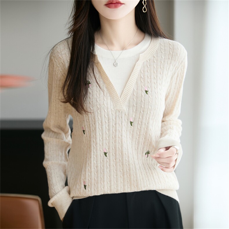 25秋冬新款撞色假两件针织衫女刺绣休闲长袖上衣小个子打底衫毛衣，女装羊毛衫，郡淞羊绒