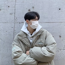 绿色