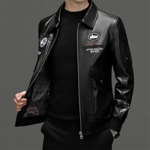 秋冬新款海宁真皮皮衣男牛皮外套徽章空军服刺绣皮衣翻领P960图片