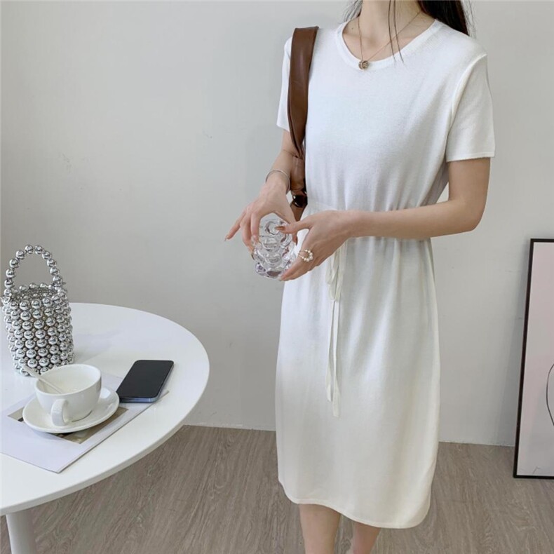 连衣裙，女装连衣裙，魅力元素