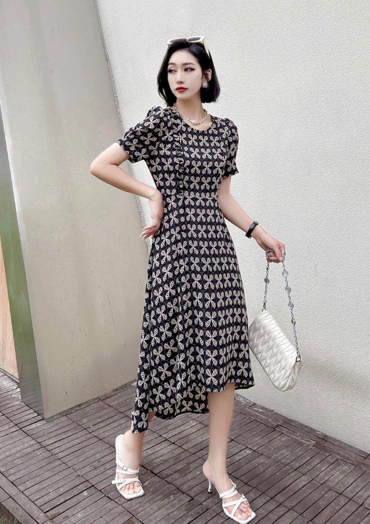 碎花鱼尾不规则连衣裙，女装连衣裙，迪蔓君翔