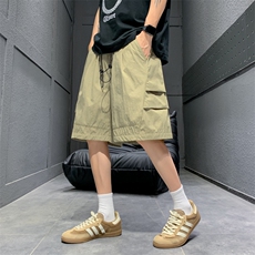 苔绿色