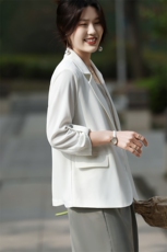 重磅醋酸缎面白色小西装外套春夏款垂坠感一粒扣女长袖防晒小西服，女装西装，朝贺羊绒