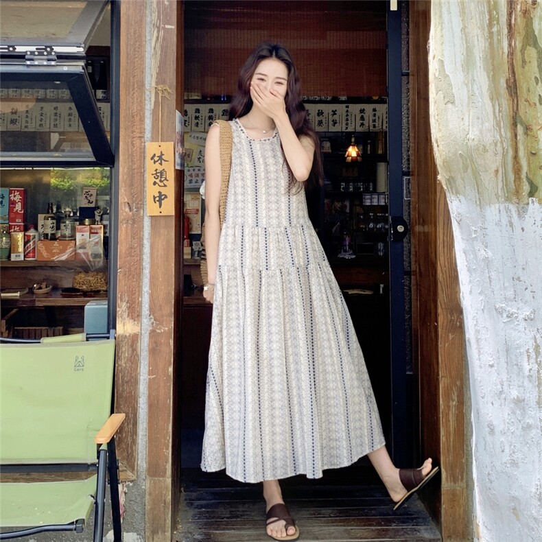 复古文艺风印花无袖背心连衣裙女2025夏季新款独特漂亮宽松a字裙,女装连衣裙,2C166
