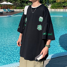黑色