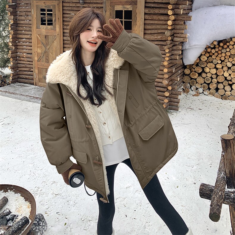 现货牛角扣加厚羊羔毛连帽休闲派克服5832-P275-K408,女装派克服,2C159