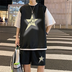 黑色