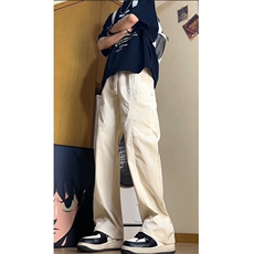 米白色
