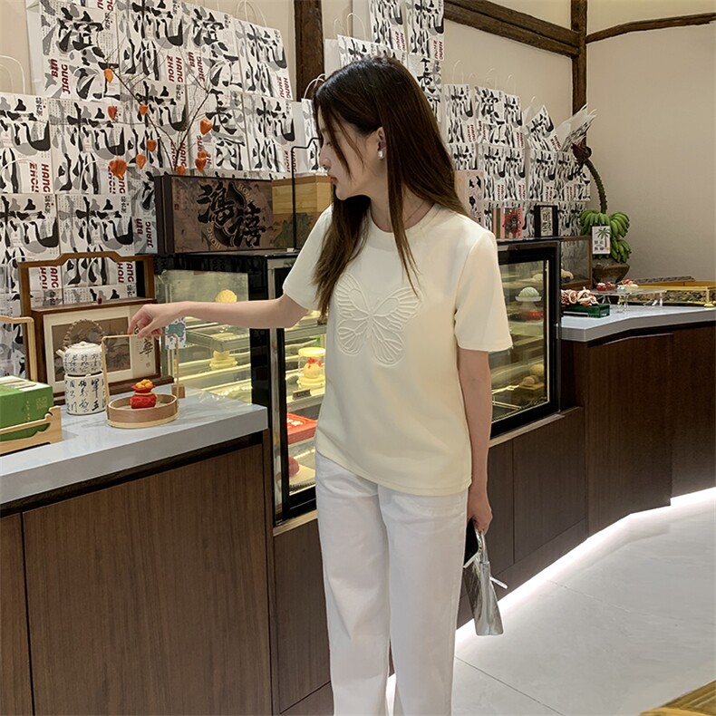 现货已出，2024夏季前片蝴蝶印花P45-K75,女装T恤,慧峰