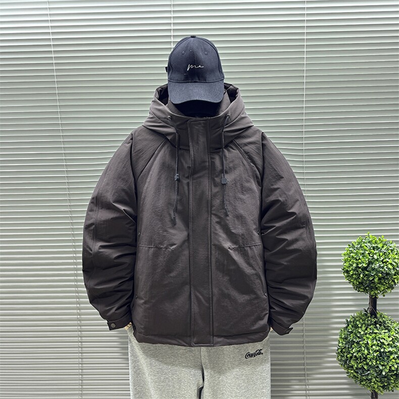 2025新标90白鸭绒短款连帽加厚简约男羽绒服外套，男装羽绒服，钱塘708(原3018)