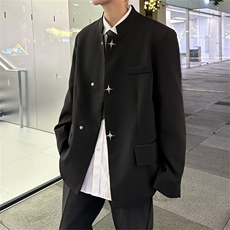 黑色