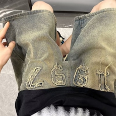 黄泥色