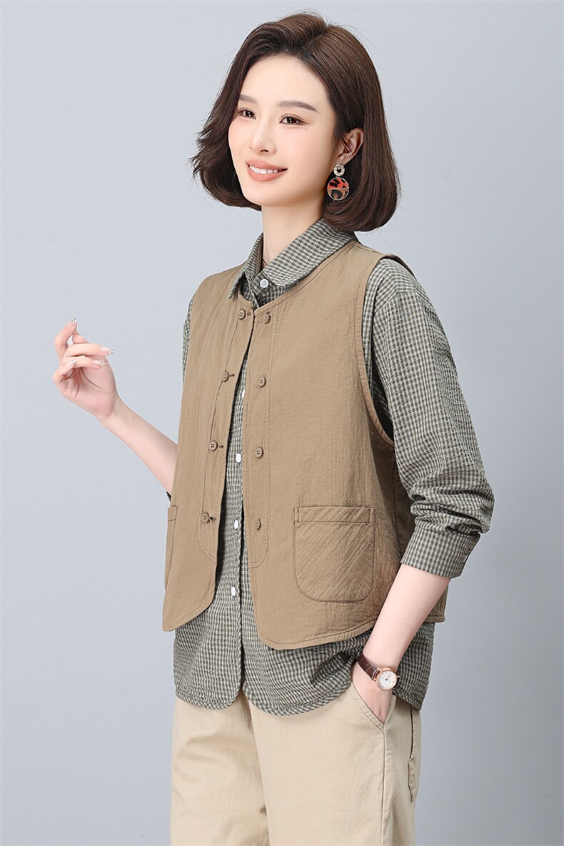 设计感小马甲女2025春秋新款休闲宽松坎肩背心无袖短外套小众马夹,女装马甲,小林双子