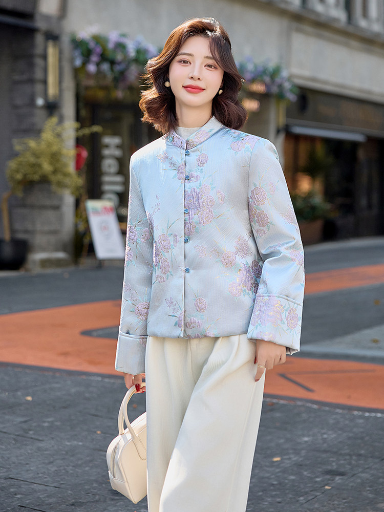 水衣源2797A款新中式提花料立体花小立领羽绒服女气质保暖外套,女装羽绒服,水衣源