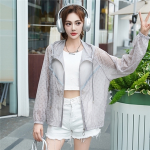 时尚拼接连帽防晒衣女2025新款夏季薄款透气宽松休闲防晒开衫外套图片