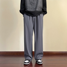深灰色
