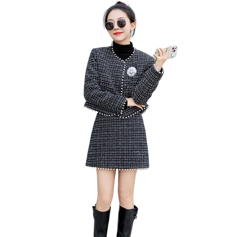 现货2024新款冬装法式小香粗纺白鸭绒短裙套装,女装套装/套裙,仟媚宠