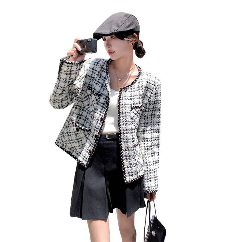 2023年秋季新款短款小香风外套82382-P155-K208,女装短外套,辉之琳