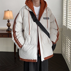 米白色