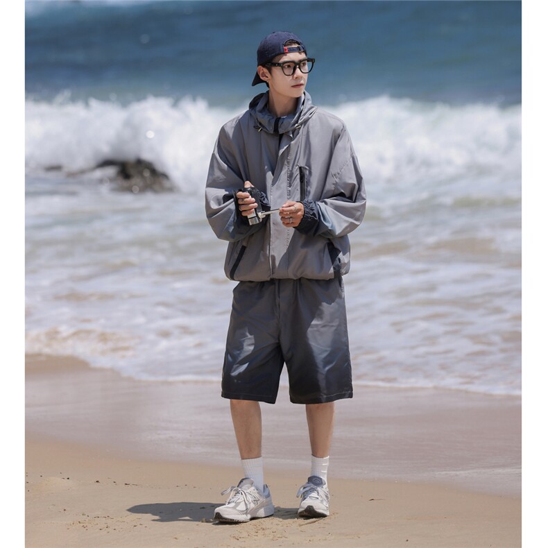 港风山系防水冲锋衣渐变色夹克男：聚酯纤维JK77088P85控128,男装夹克,星座226-1
