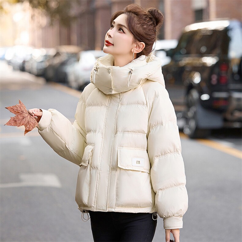 咖色连帽短款羽绒服女2024新款冬季爆款时尚保暖白鸭绒面包服外套,女装羽绒服,琦鑫阁（原依鑫阁）