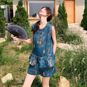 新中式国风2025夏季新款高级感气质荷叶边印花短袖上衣短裤两件套图片
