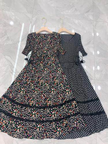 现货夏季韩版花色压褶连衣裙，女装连衣裙，卡多多